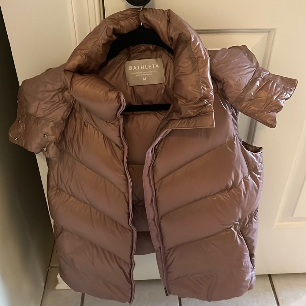 Athleta Rose Color Vest